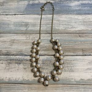 J.Crew Jcrew Cluster Pearls Faux Gold Tone Beads Classic 18"‎ Necklace